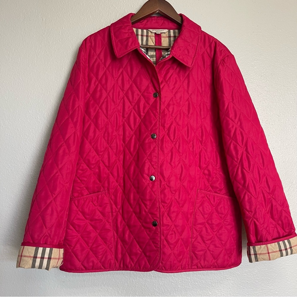 Burberry London Barn Coat Pink Diamond Quilted Nova Check  Snap Authenticated M
